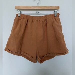 The Lullaby Club Shorts Size S/M in golden brown